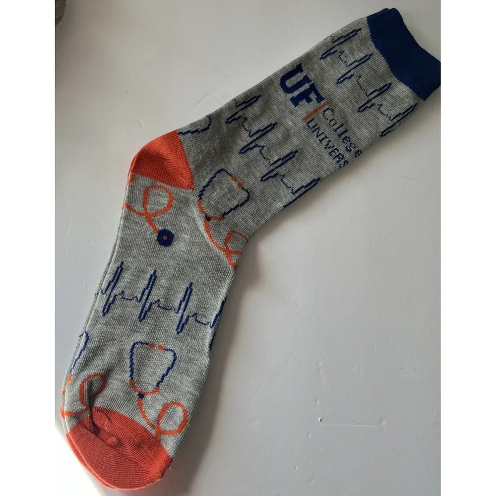 University of Florida UF School of‎ Medicine EKG Crew Socks 8-12 Stethoscope NEW